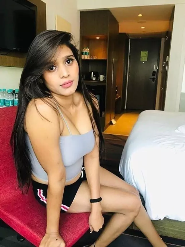 कॉल गर्ल्स सर्विस  शुक्रवार पेठ